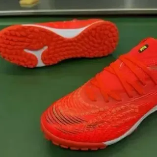 Puma Orange White Low-Cut Knit Upper Turf Soccer Shoes