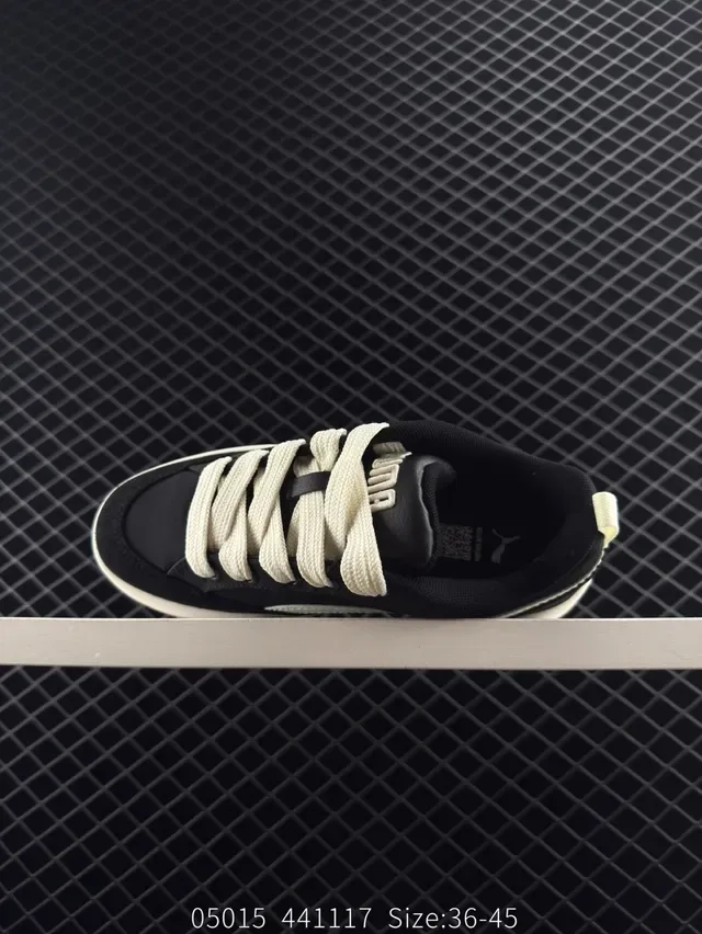 Puma PARK LIFESTYLE OG Black and Cream sneakers lifestyle 5