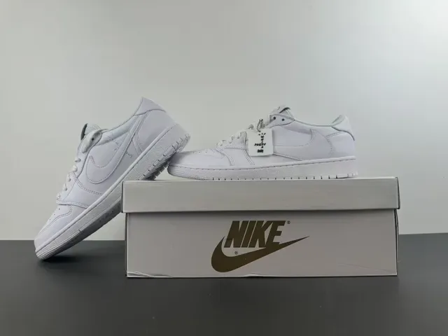 Reebok White Leather Paneled Construction Lifestyle Sneakers 13