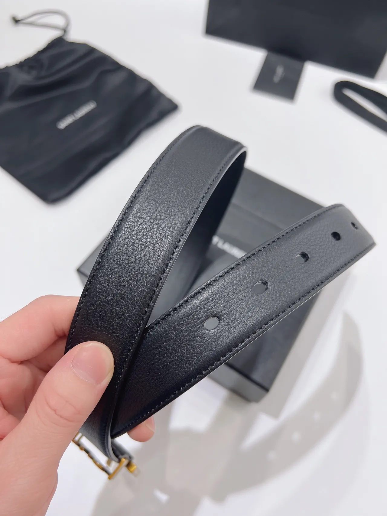 Saint Laurent YSL Ceinture Monogramme Noir Or Boucle Pebbled Cuir Ceinture 4