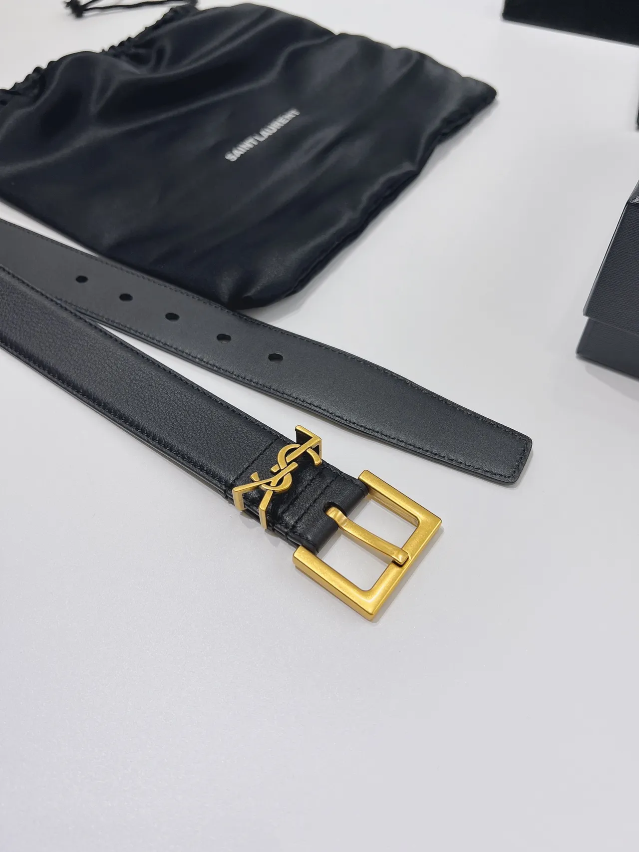 Saint Laurent YSL Ceinture Monogramme Noir Or Boucle Pebbled Cuir Ceinture 5