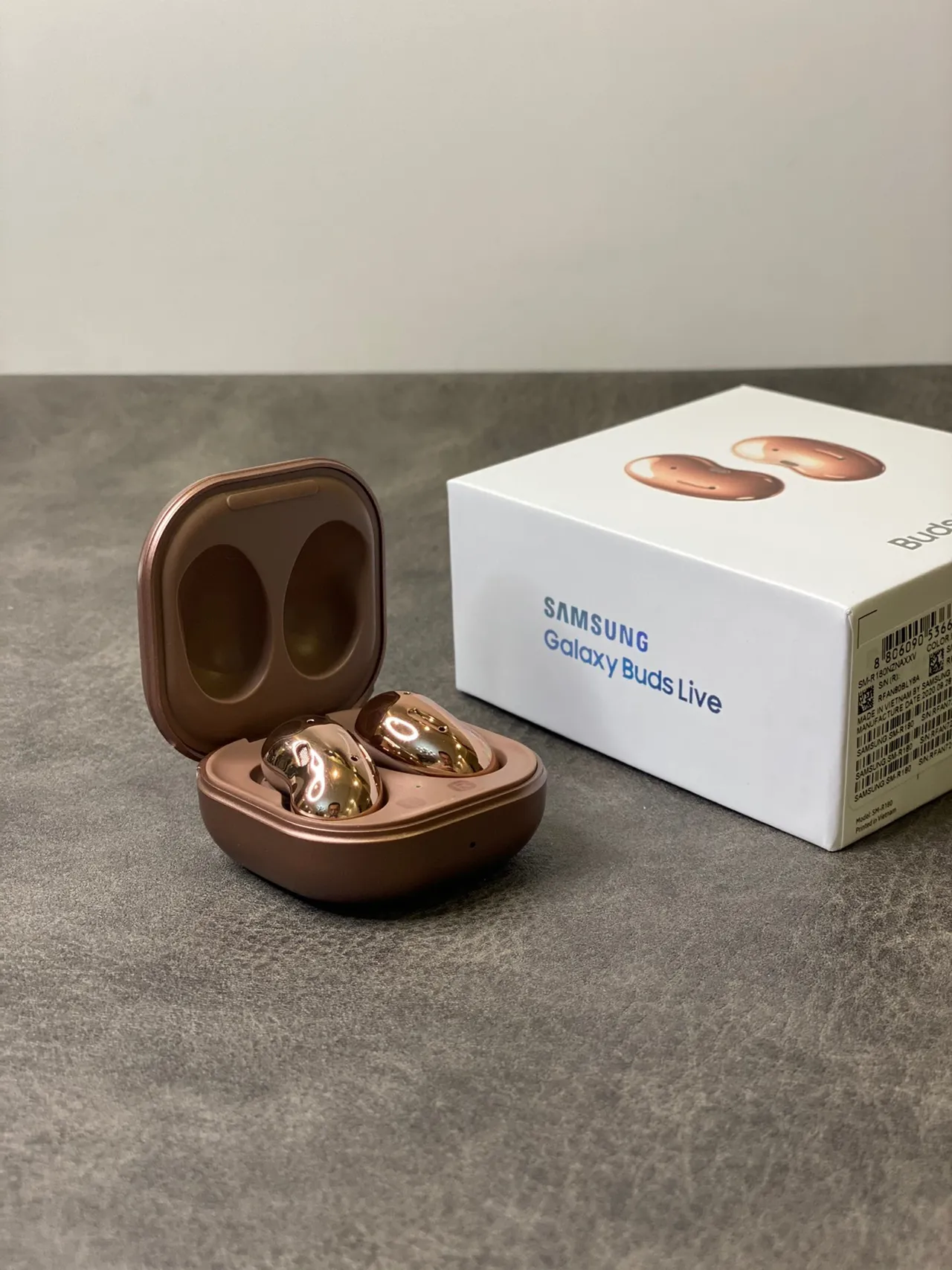 Samsung Galaxy Buds Pro Brown Black Metallic Rose-Gold Finish Bean-Shaped TWS Earbuds 4