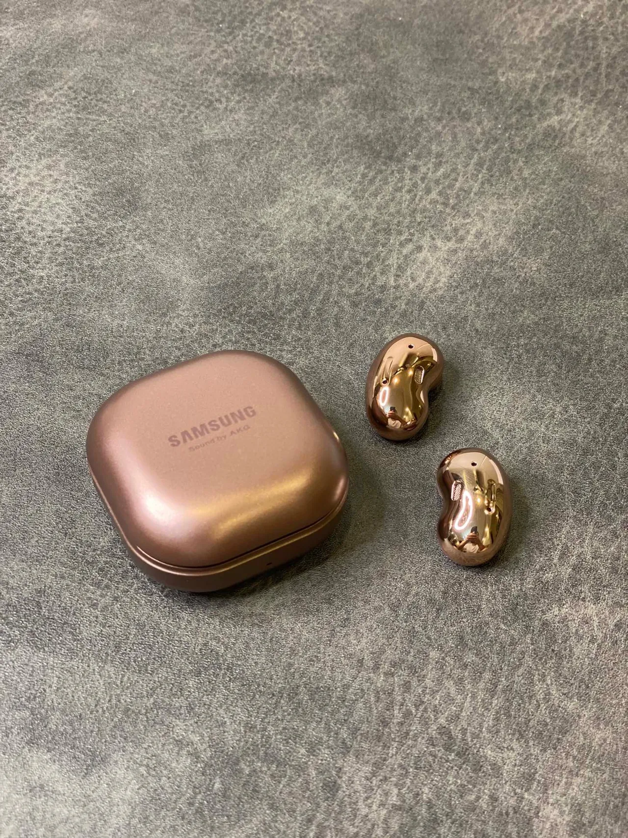 Samsung Galaxy Buds Pro Brown Black Metallic Rose-Gold Finish Bean-Shaped TWS Earbuds 8