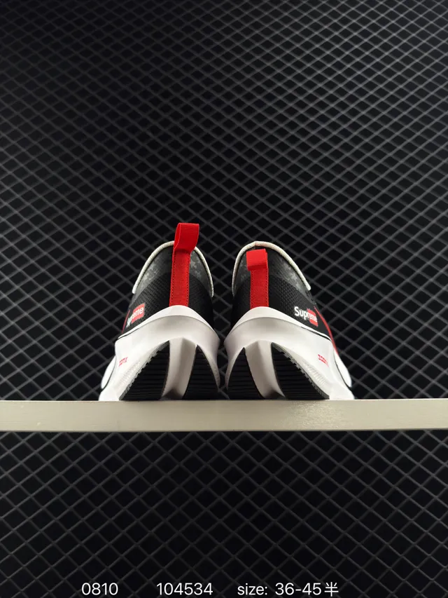 Supreme Nike ZoomX Black White Red Running Shoes 2