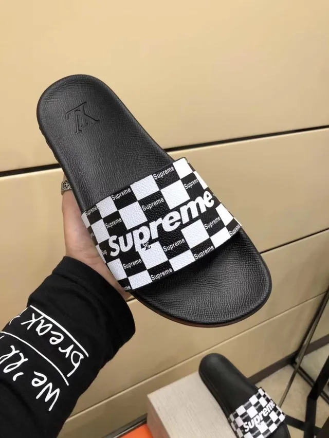 Supreme Slides Black White Checkerboard Strap Repeating Logo Print Slippers 4