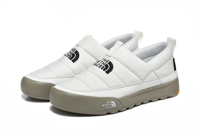 The North Face Black White Slip-On Elastic Strap Closure Loafer 13