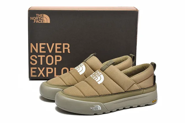 The North Face Black White Slip-On Elastic Strap Closure Loafer 19