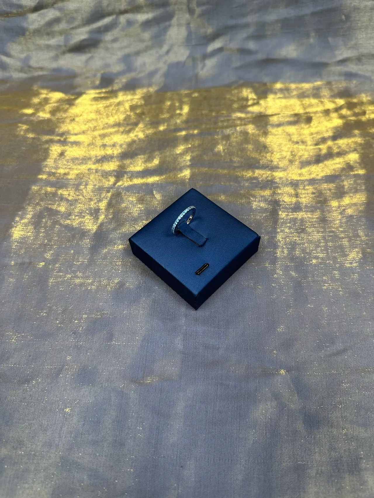 Tiffany & Co. فضي أزرق متعدد الحلقات المتراكم Pavé-Set خاتم 9
