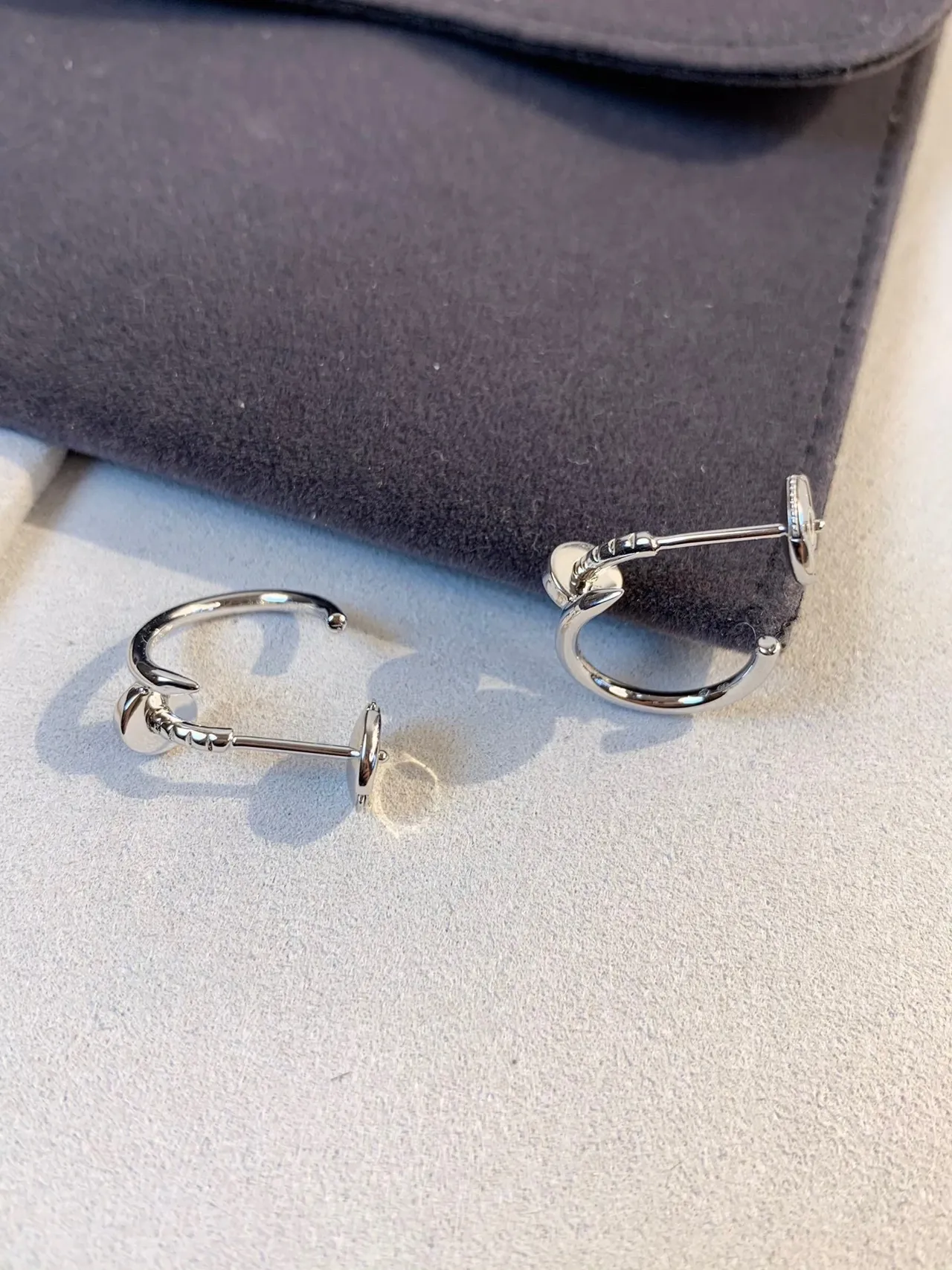 Tiffany & Co. Juste un Clou Polished Silver Hoop Earrings 4