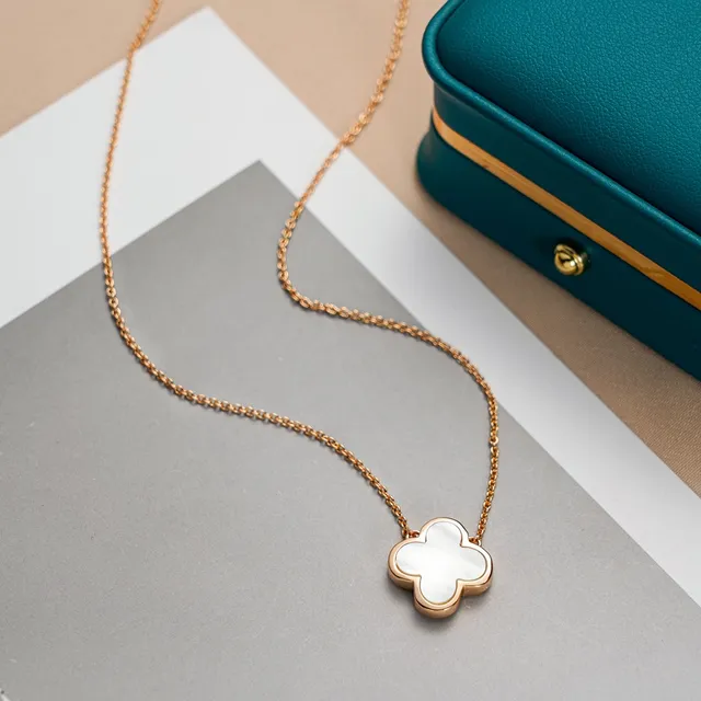 Tiffany & Co. Return to Tiffany Quatrefoil Madreperla Colar 6