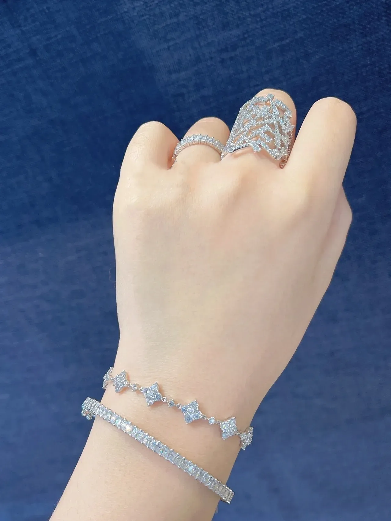 Tiffany & Co. Prata Navy Channel-Set Baguette-Cut Pedras Eternity Pulseira 4