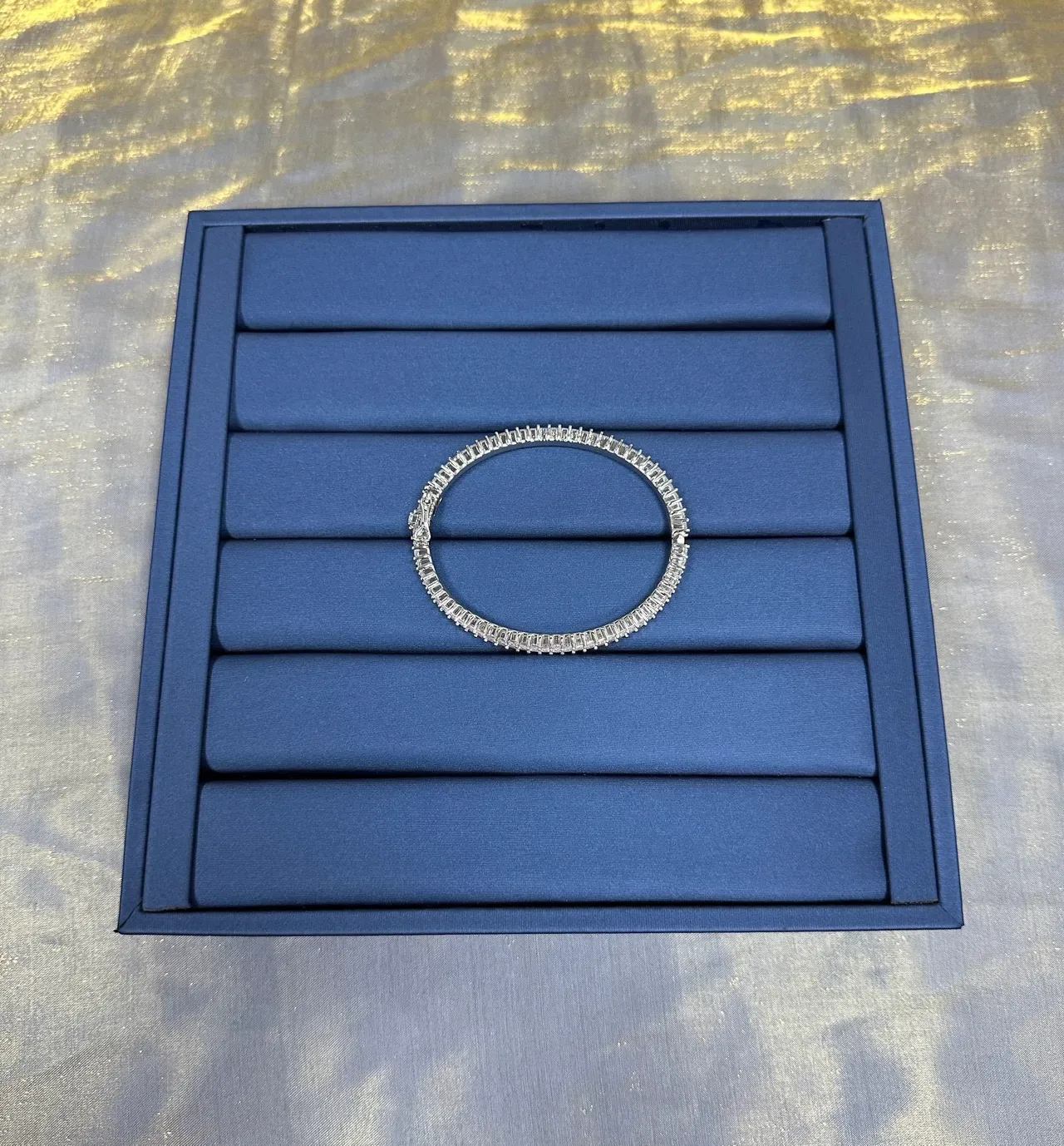 Tiffany & Co. Prata Navy Channel-Set Baguette-Cut Pedras Eternity Pulseira 7