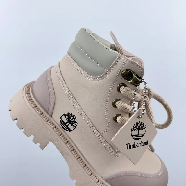 Timberland Field Boot 粉色双色儿童工靴 12