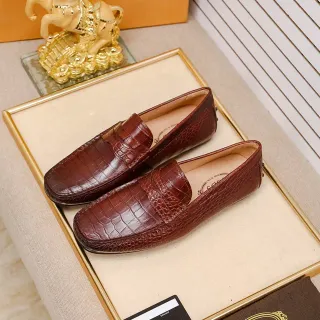 Tod's Penny Loafer Marrón Beige Grabado en cocodrilo Correa de cuero Mocasín