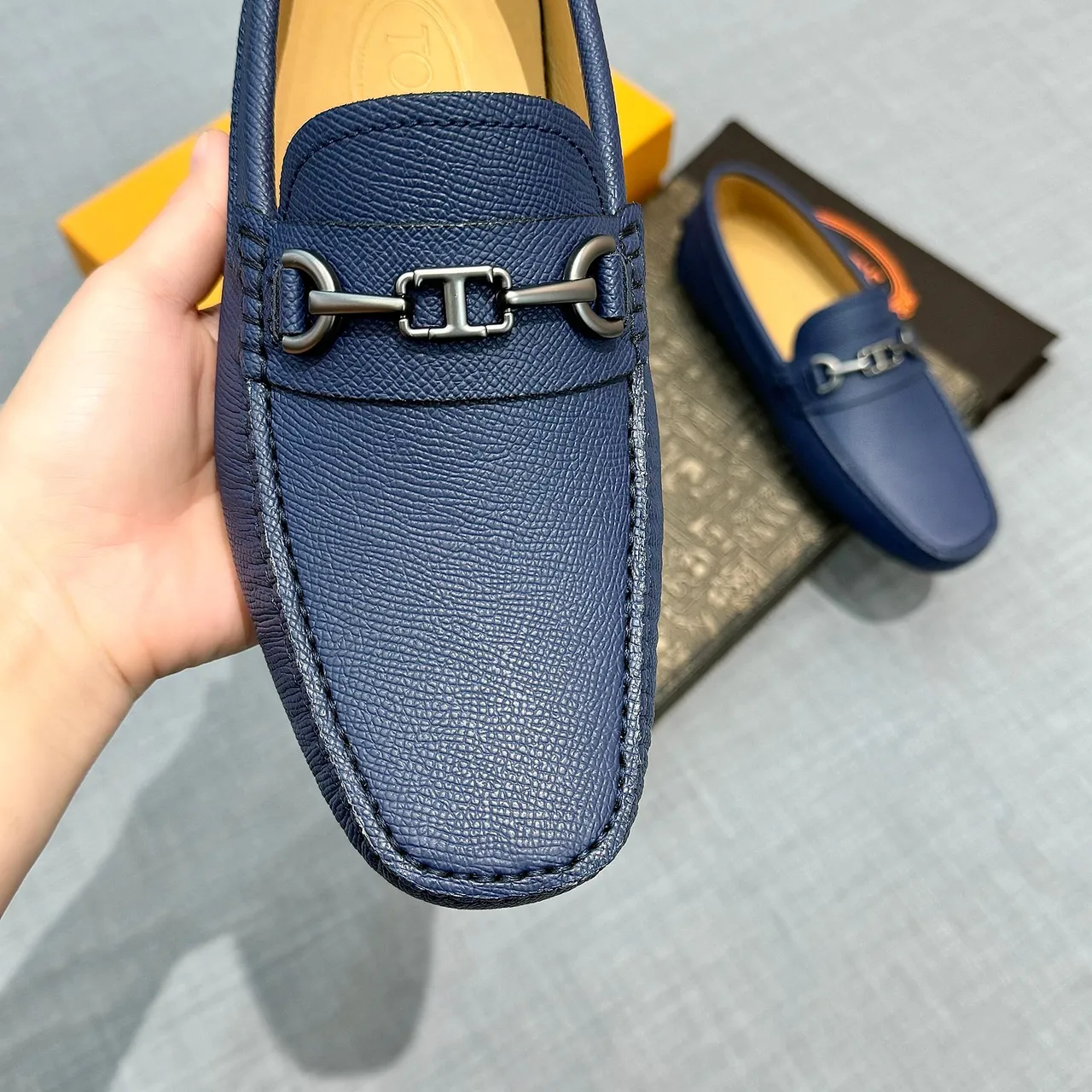 Tod's Horsebit Loafer Azul marinho Couro com textura de guijarro loafers 4