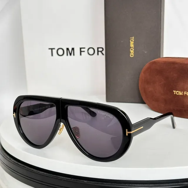 Tom Ford Aviator Shield Translucent Gray Green Lens Sunglasses 5