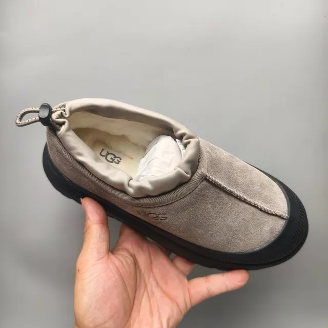 UGG Beige Black Slip-On Platform Sole Snow Boots 3