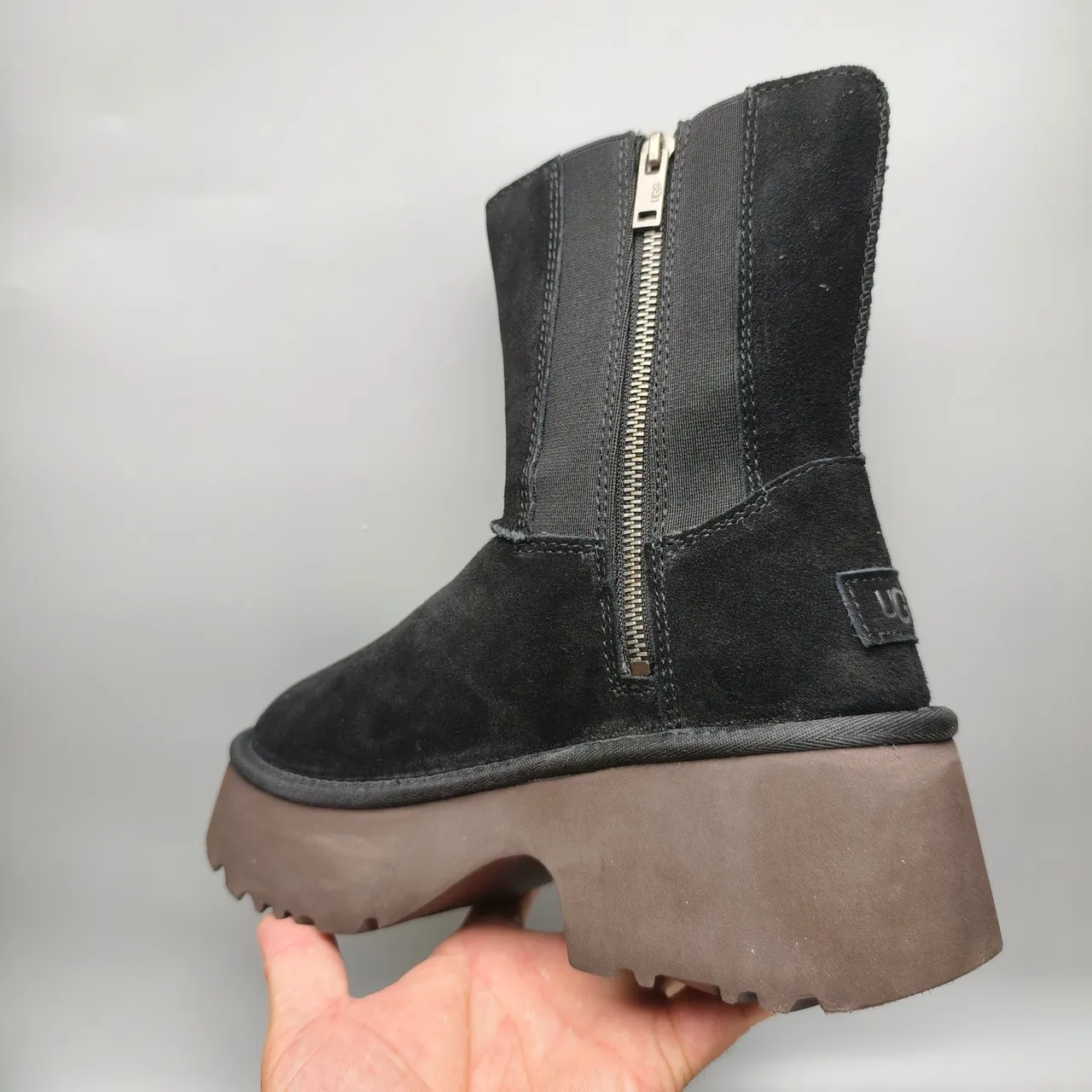 UGG Black Brown Suede Upper Elastic Side Gussets Ankle Boots 4