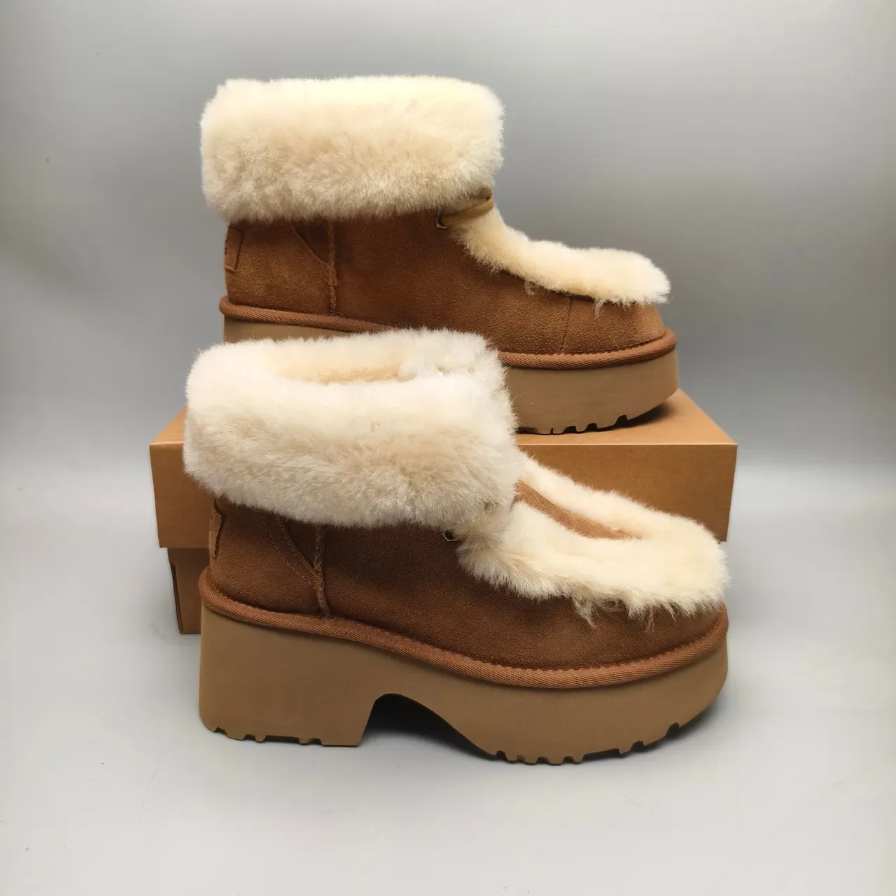 UGG Brown Beige Platform Sole Shearling-Trimmed Snow Boots 5