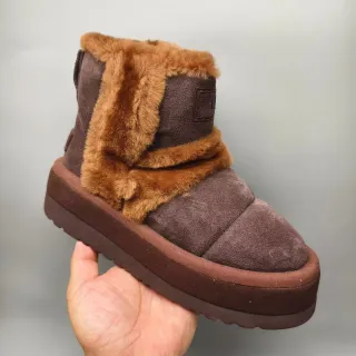 UGG Brown Beige Shearling-Lined Platform Sole Snow Boots