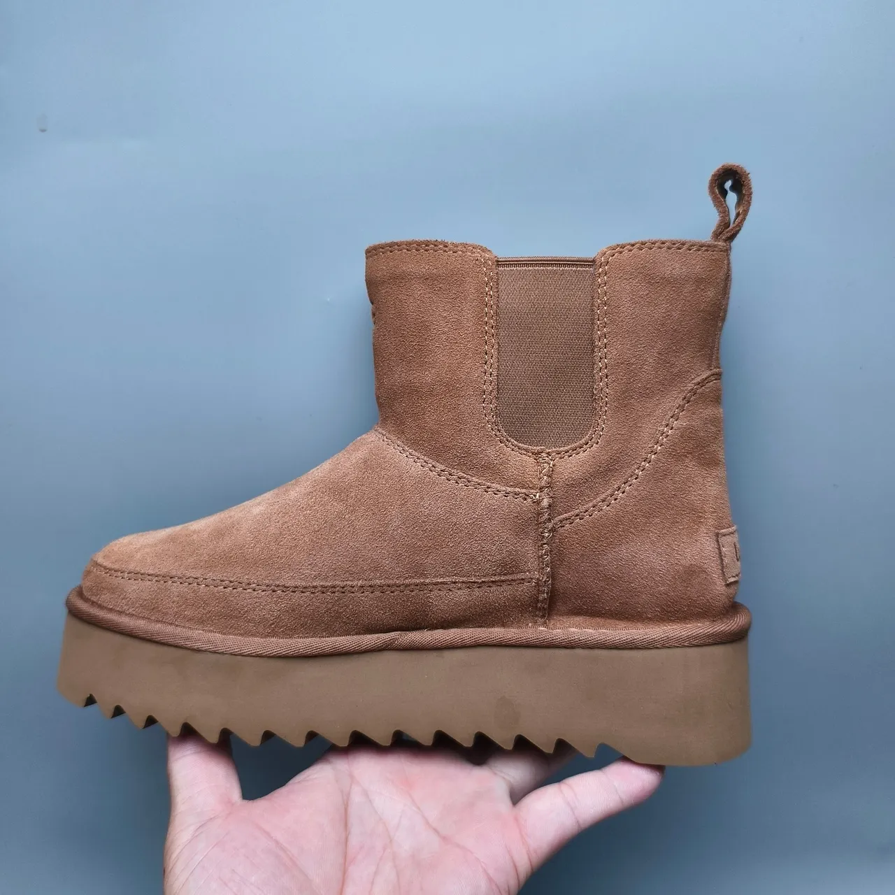 UGG Brown Suede Upper Elastic Side Gussets Chelsea Boots 6