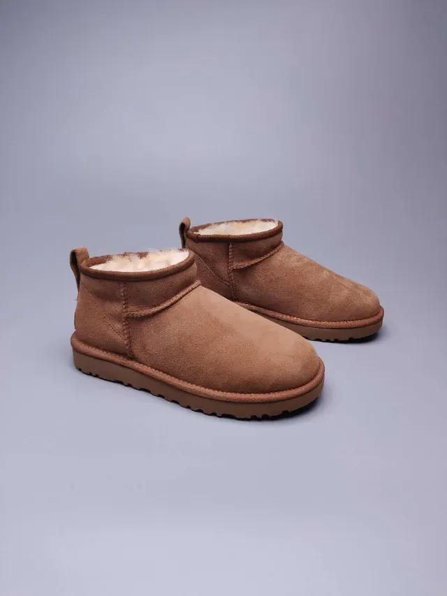 UGG Classic Mini Chestnut Brown Suede Snow Boots 10