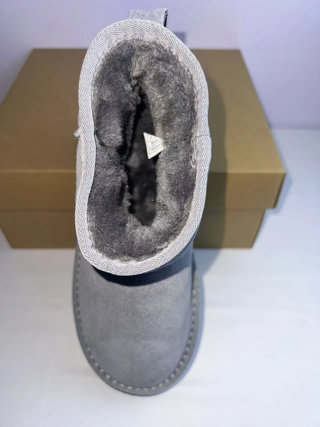 UGG Classic Mini Bottes de Neige Plateforme Daim Gris 6