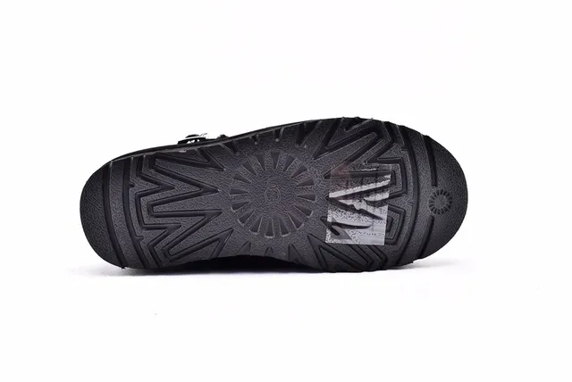 UGG Classic Mini Torque Black Snow Boots 13
