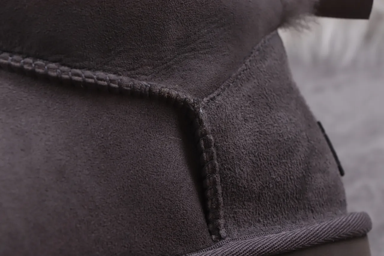 UGG Gray Black Shearling-Lined Suede-Like Exterior Knee Boots 4
