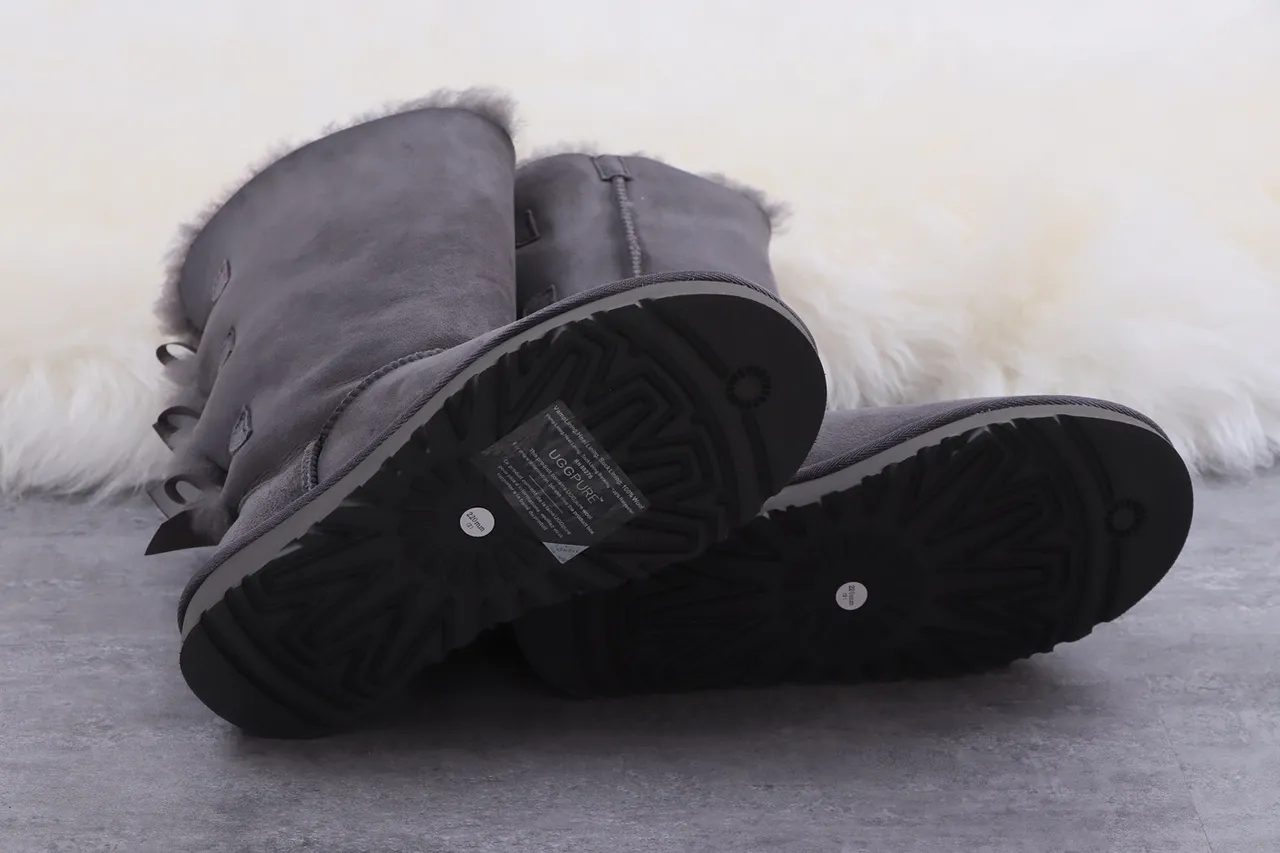 UGG Gray Black Shearling-Lined Suede-Like Exterior Knee Boots 7