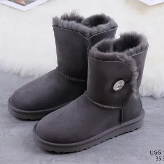 UGG Botas de Nieve Gris con Forro de Shearling y Parte Superior de Ante