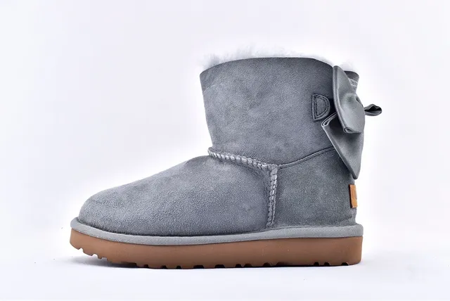 UGG Mini Bailey Bow Gray Suede Shearling-Lined Snow Boots 8