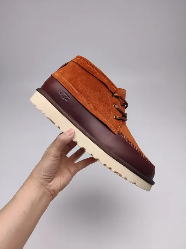 UGG Laranja Burdeos Couro e Camurça de Duas Cores Botas Mocassim Costuradas na Ponta 2