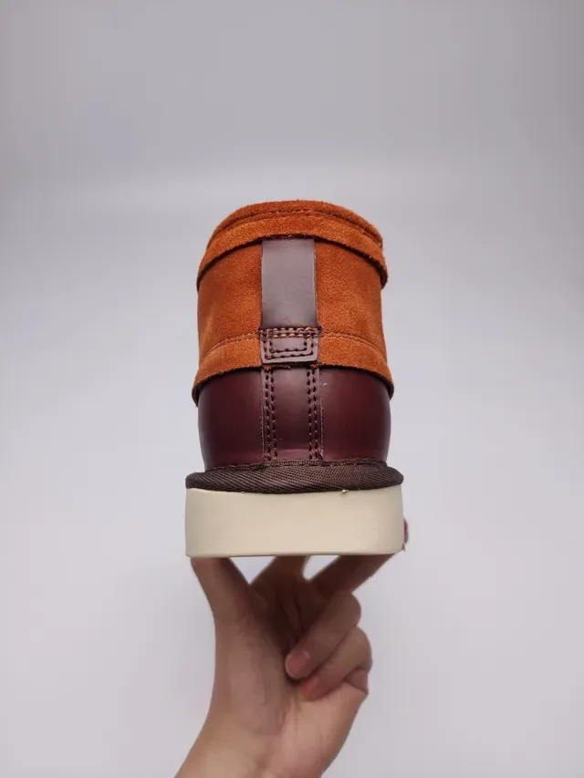 UGG Laranja Burdeos Couro e Camurça de Duas Cores Botas Mocassim Costuradas na Ponta 6