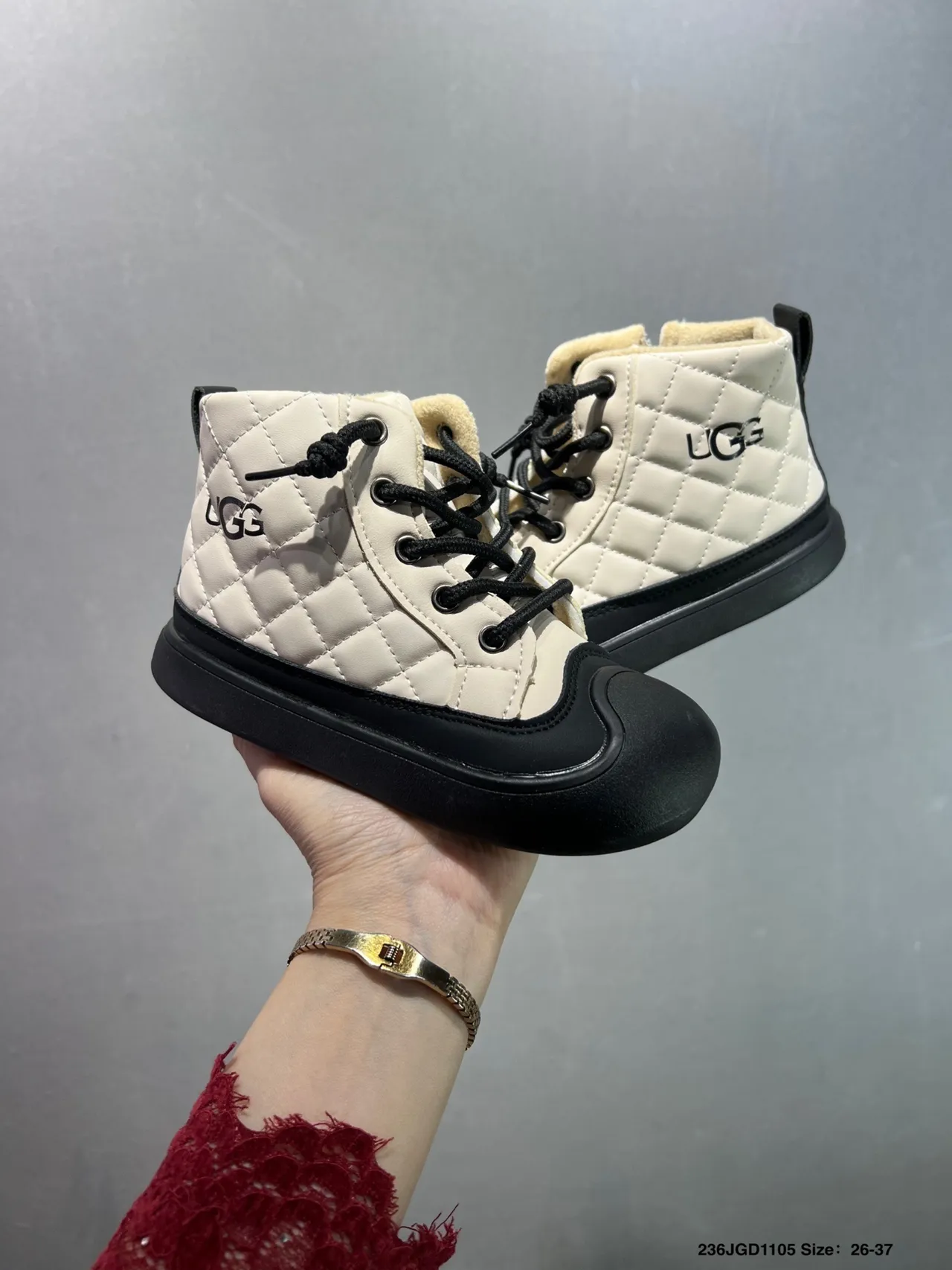 UGG Quilted Lace-Up Snow Boots 7
