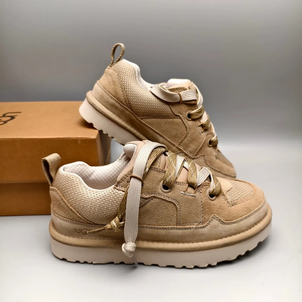 UGG Tasman بيج سولا منصة سميكة أعلى مختلط من الجلد المخملي والشبكة سنيكرز لايف ستايل 6