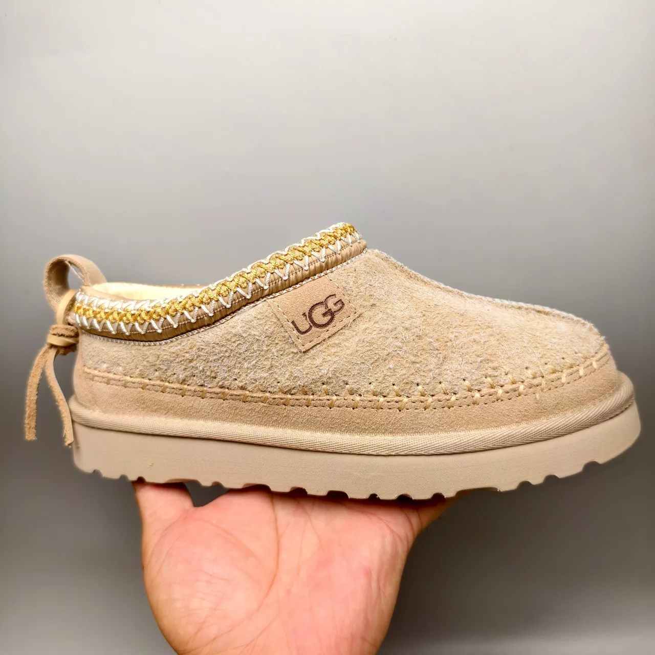 UGG Tasman Beige Doré Shearling Haut Bordure Tressée Chaussures Casual 2