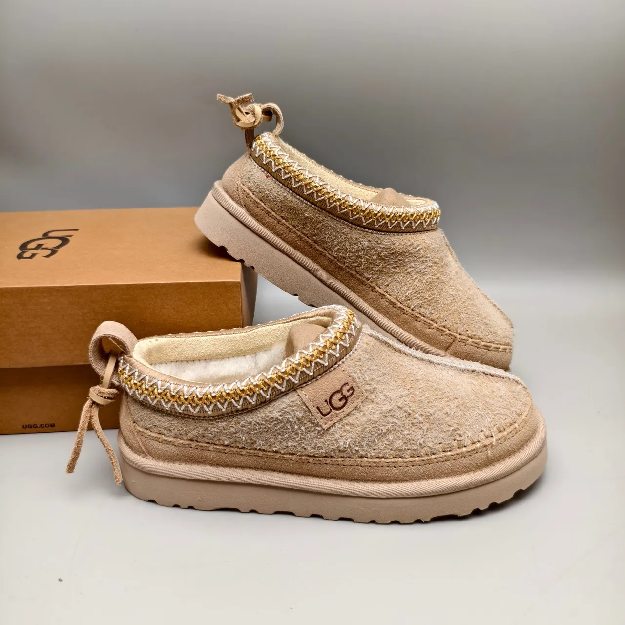 UGG Tasman Beige Doré Shearling Haut Bordure Tressée Chaussures Casual 6
