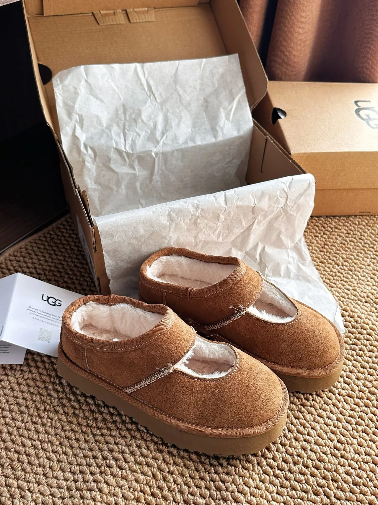 UGG Tasman Preto Bege Suede Upper Shearling-Lined Mary Jane Sapatos 7