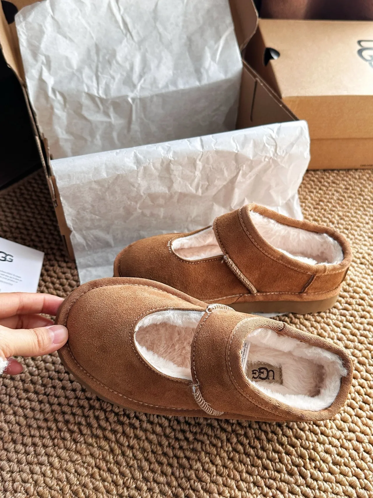 UGG Tasman Preto Bege Suede Upper Shearling-Lined Mary Jane Sapatos 10