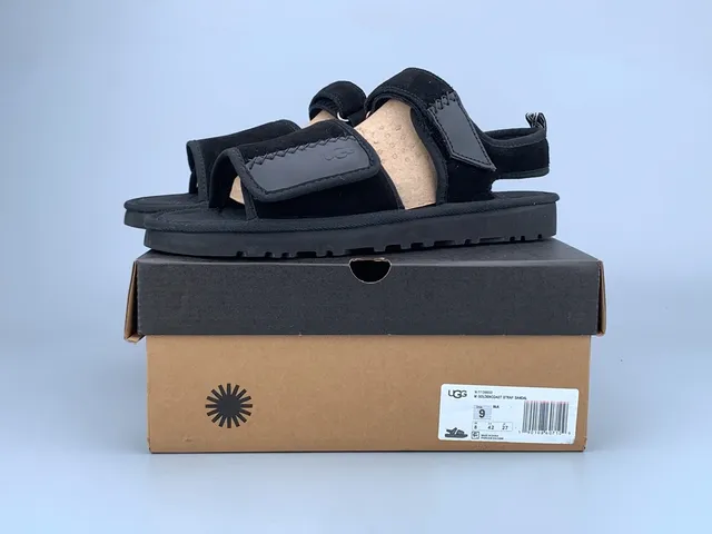 UGG Tasman Black Suede and Leather Casual Sandals 10