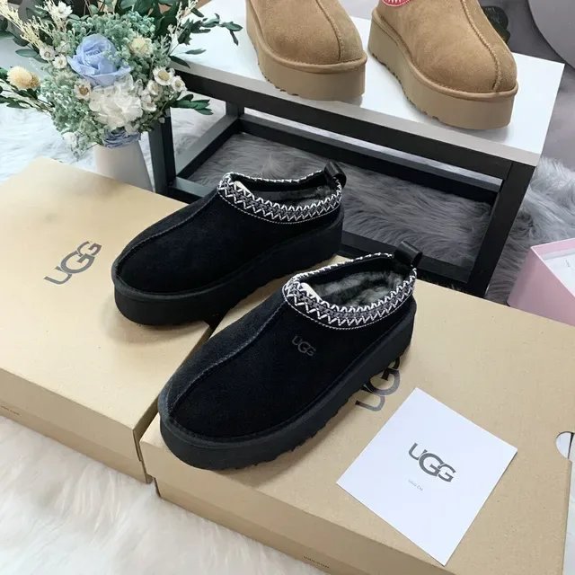 UGG Tasman Black Suede Platform Loafers 8