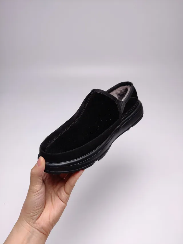 UGG Tasman Mocasines de Ante Negro sin cordones 8