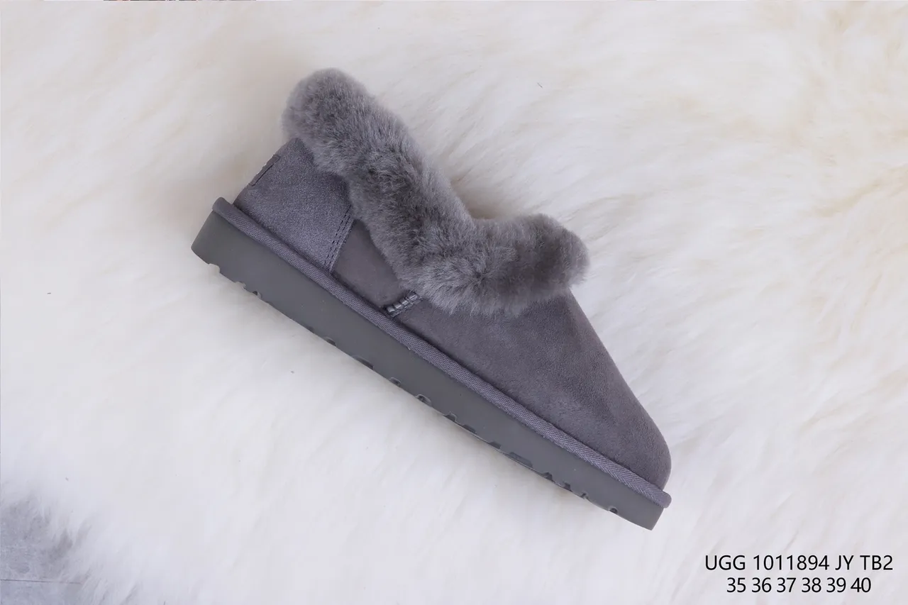 UGG Tasman Gray Suede Upper Plush Shearling Lining Casual Shoes 6