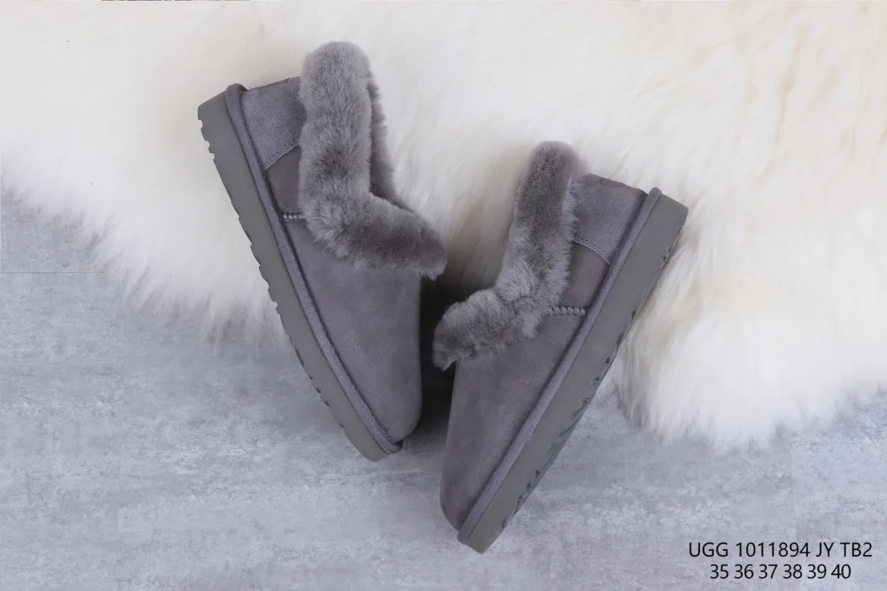 UGG Tasman Gray Suede Upper Plush Shearling Lining Casual Shoes 7