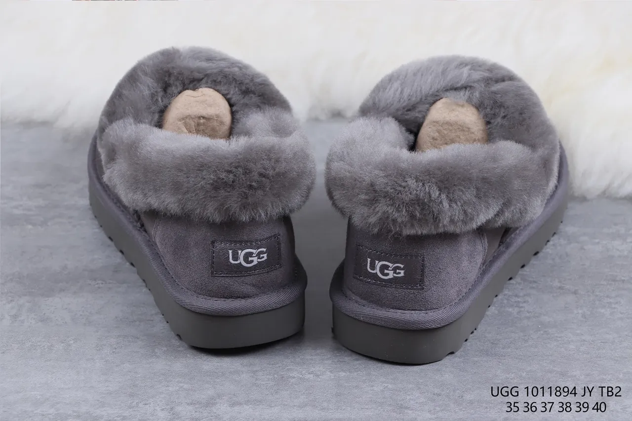 UGG Tasman Gray Suede Upper Plush Shearling Lining Casual Shoes 8