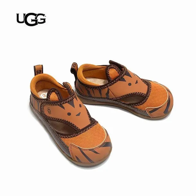 UGG Tasman أحذية ماري جين للأطفال مغلقة بالحزام 7