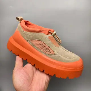 UGG Tasman Naranja y Beige Slip-On Chunky Sneakers