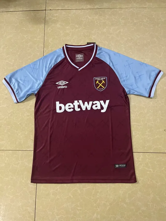 Umbro West Ham United Home Burgundy and Light Blue V-Neck Raglan Sleeve Jersey 3
