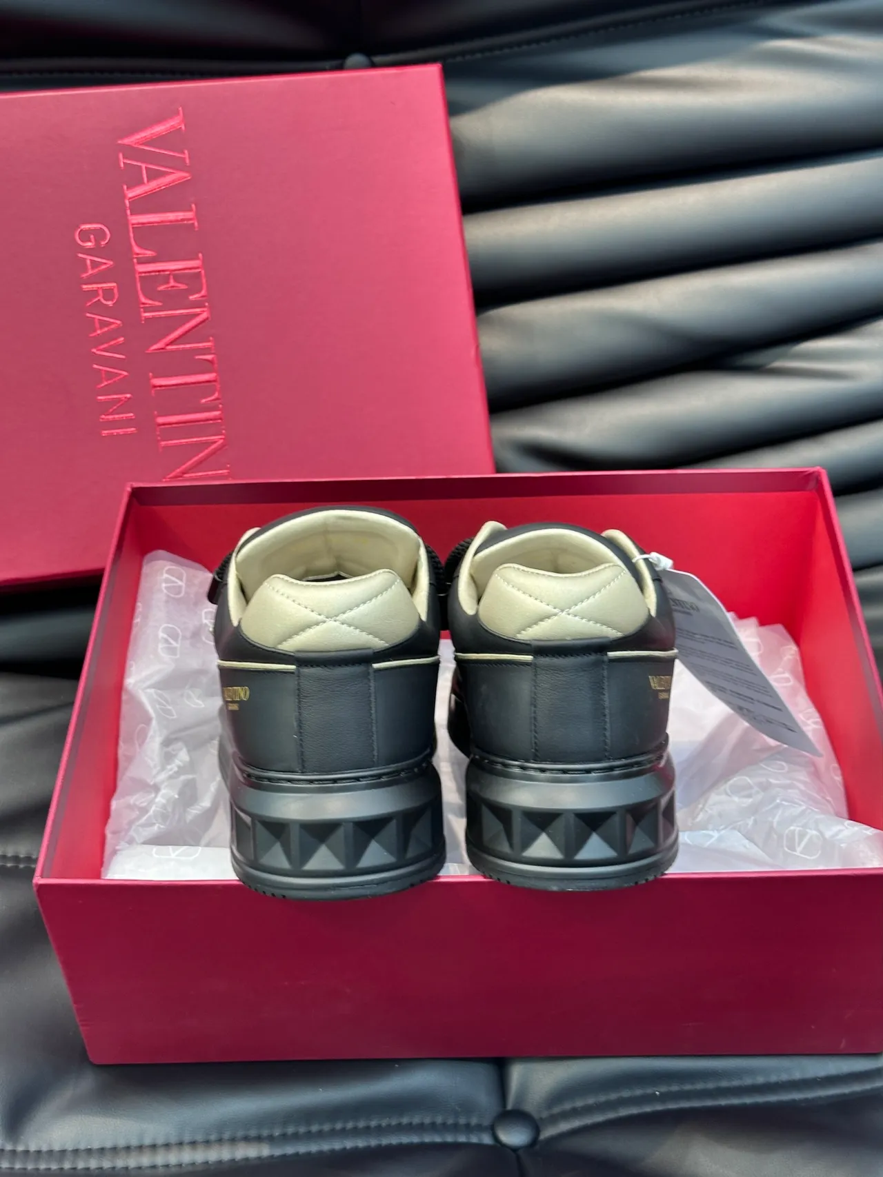 Valentino Noir Beige Cuir Crema Piping Lifestyle Sneakers 3